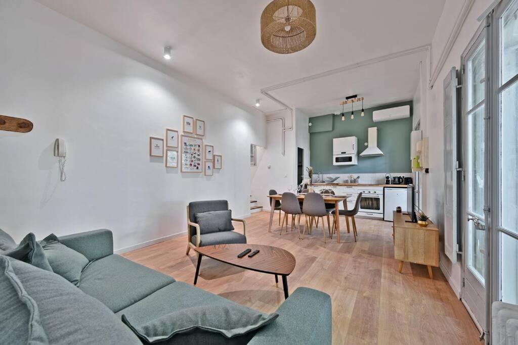 Au Coeur Des Platanes - Parking Gratuit Sous-Terrain - Clim - Balcon Apartment อาวีญง ภายนอก รูปภาพ