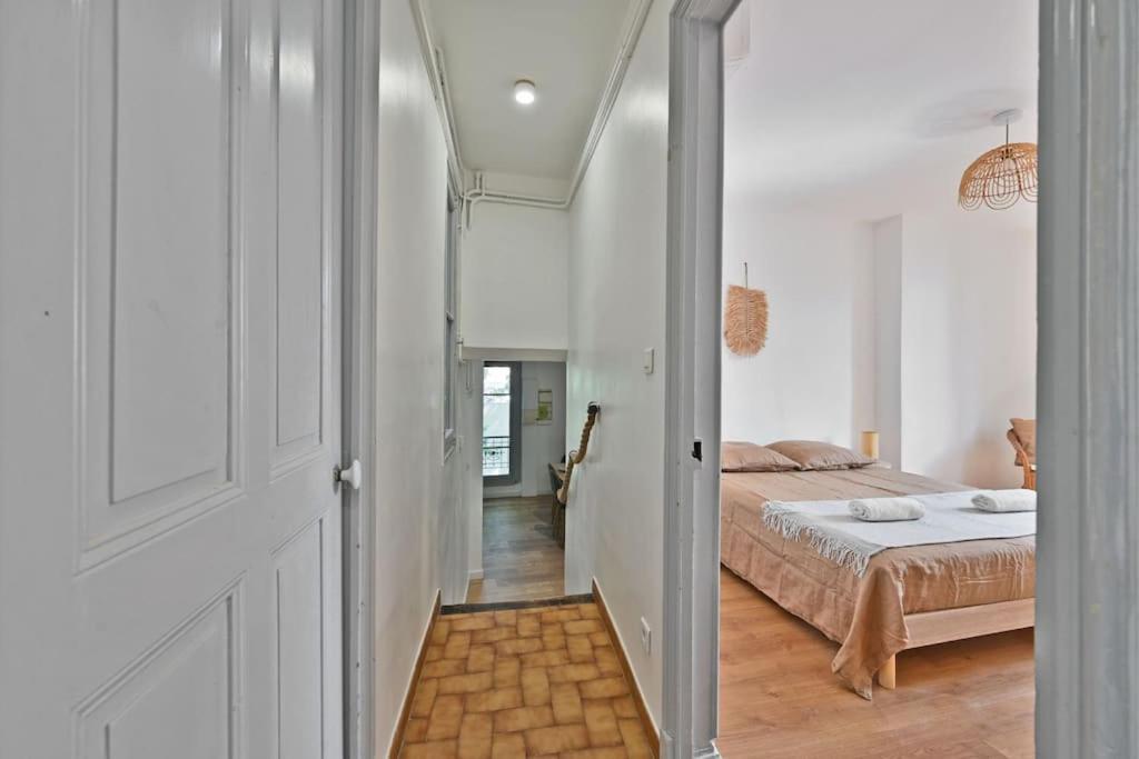 Au Coeur Des Platanes - Parking Gratuit Sous-Terrain - Clim - Balcon Apartment อาวีญง ภายนอก รูปภาพ