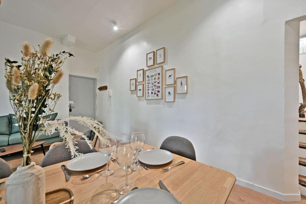 Au Coeur Des Platanes - Parking Gratuit Sous-Terrain - Clim - Balcon Apartment อาวีญง ภายนอก รูปภาพ